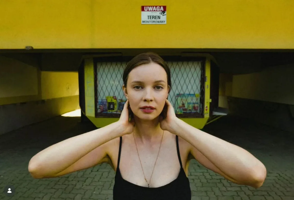 Portret w przejściu podziemnym